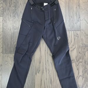Pearl Izumi Women's Black Cargo Pants